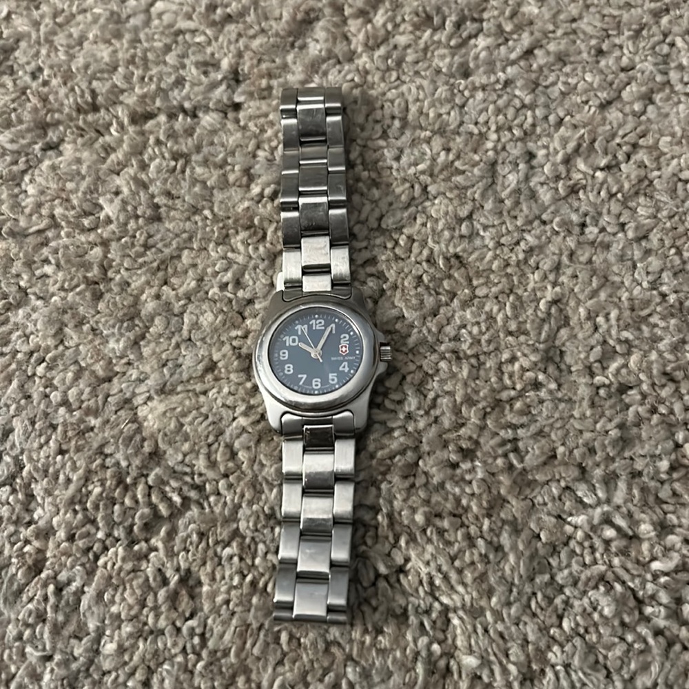 Womens Swiss army watch.  Vintage.